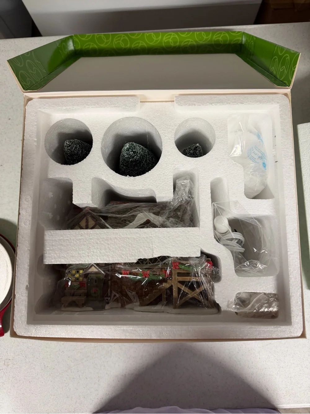 Dept 56 Fezziwig's Ballroom, Dickens' Village Gift Set, Item #58470 NEW IN BOX